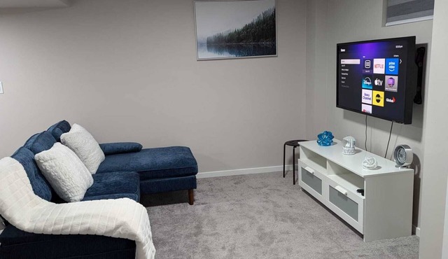 One-BR Private Suite in South Winnipeg | Near UofM (STRA-2025-2655115)