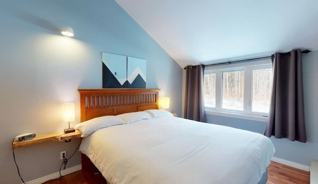 P-17: 3-bedroom condo for 8 people