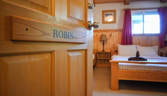 Parson Lodge #5 - The Robin Room