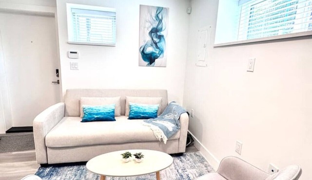 Perfect Vancouver Travel Hub for Couples or Family