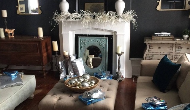 Pet friendly, 1830 Victorian Home in quaint village, close to Lake Ontario.