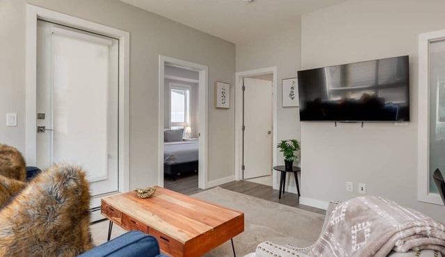 Pet Friendly Apartment w/Free Underground Parking