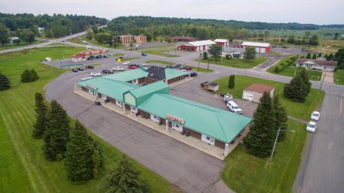 Place 19-67 Restaurant Motel