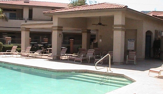Poolside Condo at Pointe Resort at Tapatio Cliffs