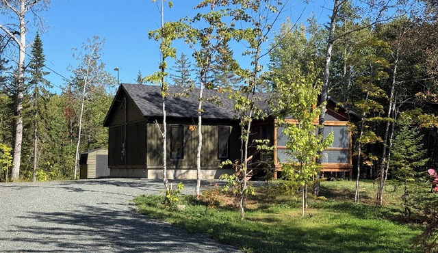 Poplar Retreat - with hot tub