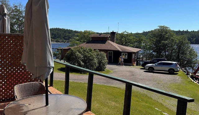 Portage Lodge - Cabin #4 (4 people) - Kenora, Ontario, Canada