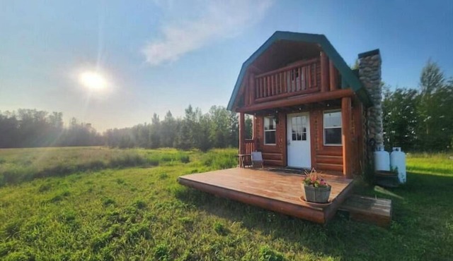 Prairie Skies Cabin