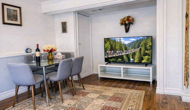 Prime North Vancouver Suite Near Grouse & Capilano