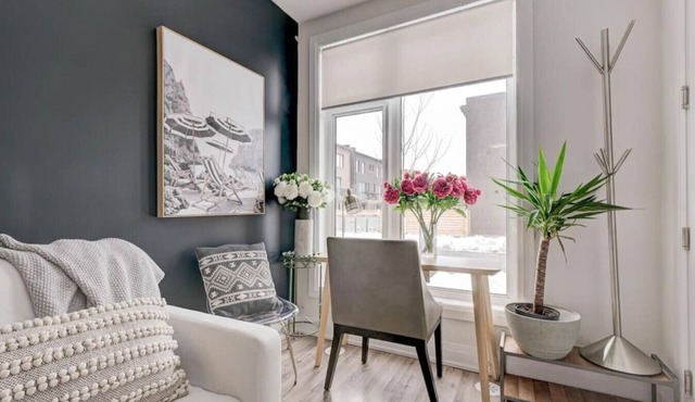 Private 1 Bedroom Town Home