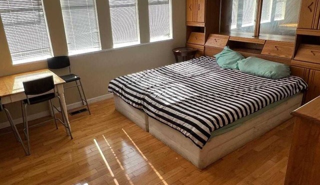 Private Home For a Group of 4n