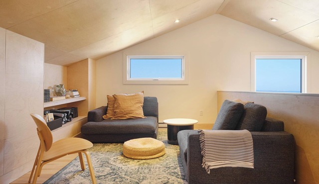 Private hotel for 10 people