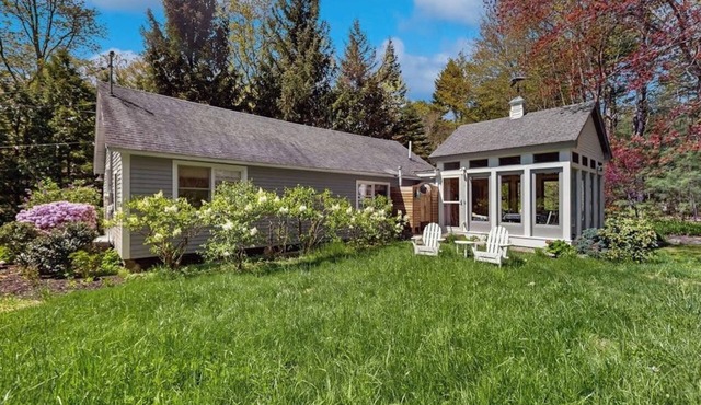 Private Ogunquit Coastal Retreat | Cottage + Studio | Firepit | Near Beaches in Ogunquit