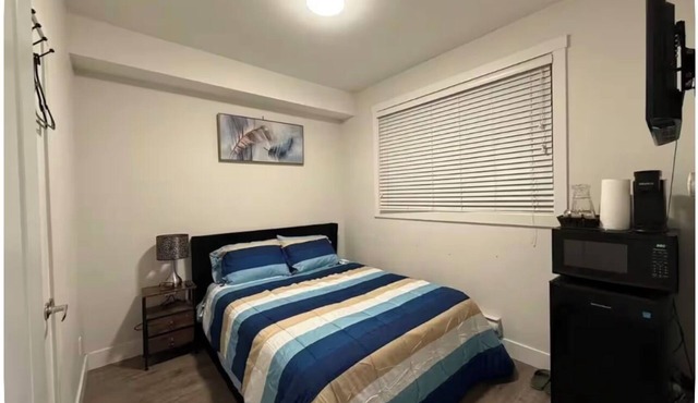 Private room in surrey