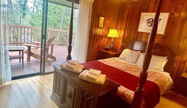 Quiet and Cozy Room in a SPA Environment