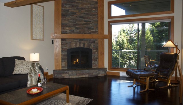 Quiet, comfortable, spacious Whistler retreat