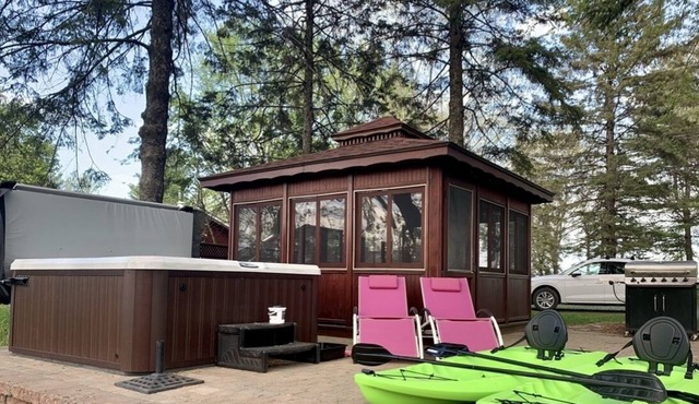 Relaxation cabin