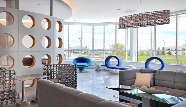 Renaissance Edmonton Airport Hotel