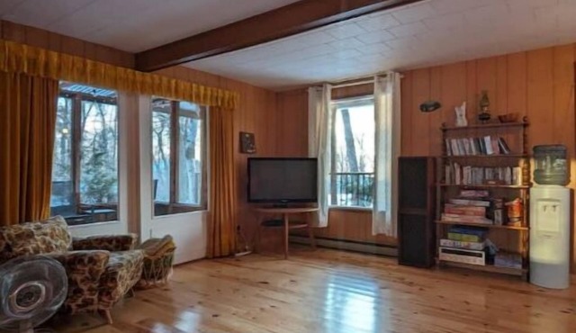 Retro Retreat