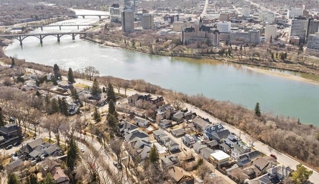 Riverfront City View Home, on Iconic Street, walking distance of all amenities