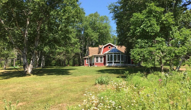 Rona Hill - Forest Garden Home
