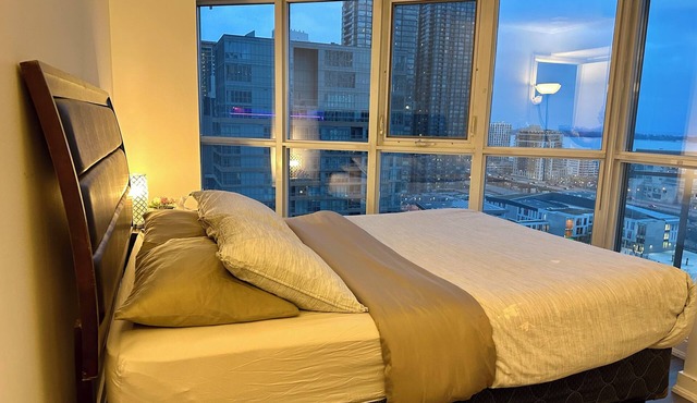 Royal Corner Suite