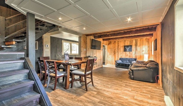 Rustic & Cozy Loft Located On A Ranch 3 Minutes From Ski Hill And Amerispa