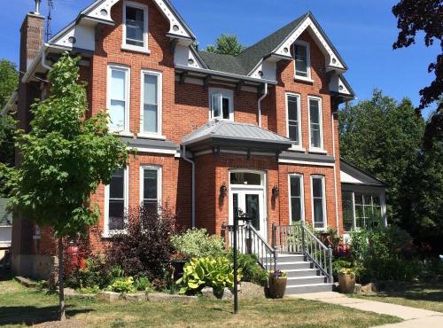 Seaway Manor B&B