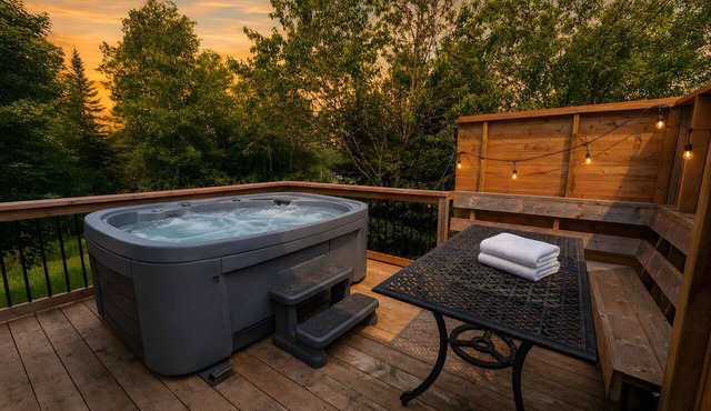 Shack Cozy with Spa, near Massif Charlevoix & MSA