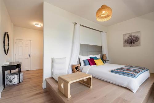 Shambhala Retreat-Zen Suite