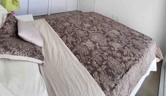 Short term or Long term furnished rental in the heart of Mississauga.