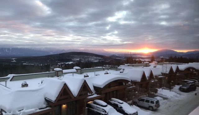 Simply the Best Ski-in/Ski-Out Vacation Rental at Kimberley Alpine Resort!