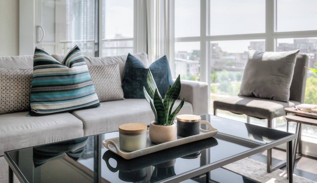 Skyline Toronto Lakeview Suites