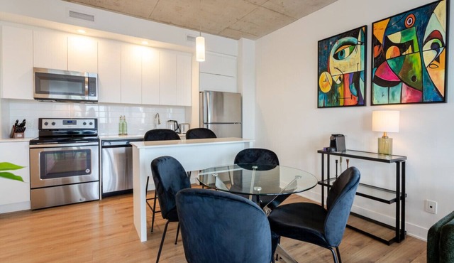 Skyline View Apartment | Free Parking