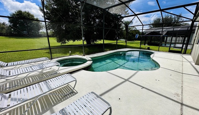 Spacious and accommodating, with private pool, and easy access to Disney!