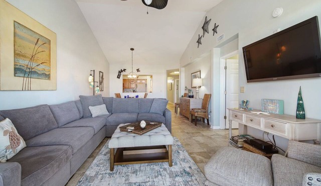 Spacious and up to date - Flexible dates and prices!