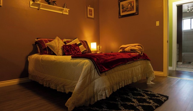 Spacious Queen Bed Home: A perfect 5-star Long Term Stay