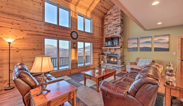 Spacious Slaty Fork Home ~ 12 Mi to Snowshoe