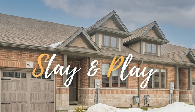 ★Spotless 3BR home near Beaches, Trails & Shrine - Midland, Tiny, Georgian Bay