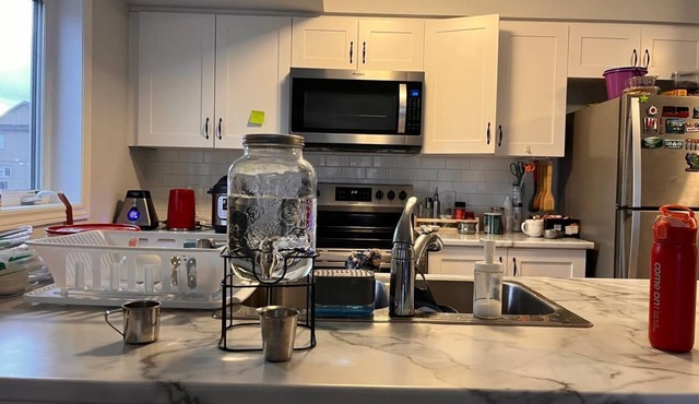 Stacked Townhome for Short Term Rental with Kitchen