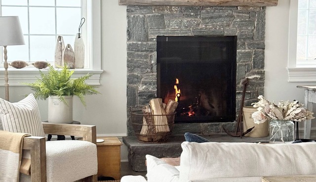 Stilleven: A Luxury Oceanfront Escape with Panoramic Sea Views