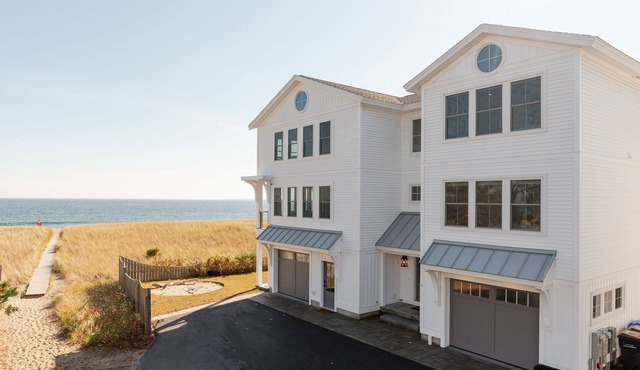 Stunning Beachfront Dream Home
