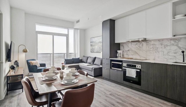 Stylish 2BR/2Bath Condo at Waterfront with Parking
