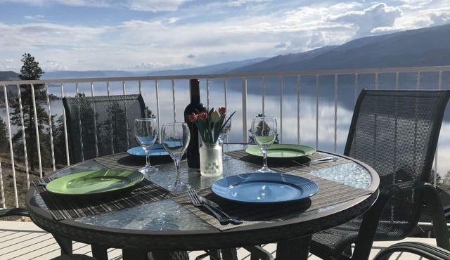 Suncrest Suite - POOL & SPECTACULAR LAKEVIEWS