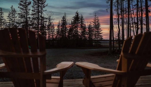 Sunset Lodge at Candle Lake, sleeps 12