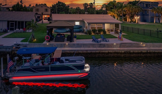 Sunshine Escape | Luxe Canal Home + Gulf Access