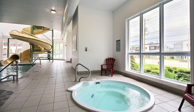 Super 8 by Wyndham Quebec City