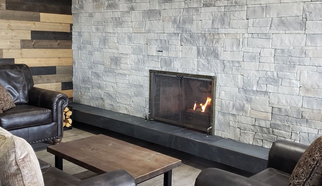 Super 8 by Wyndham Spruce Grove