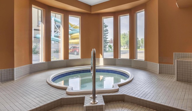 SureStay Plus Hotel by Best Western Lethbridge