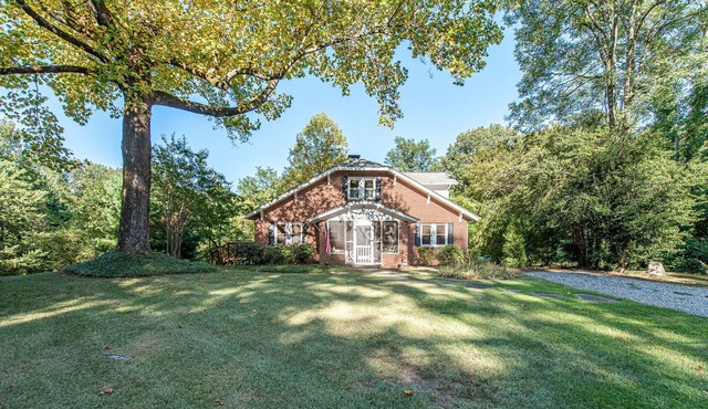 Tallulah's Tranquility: A Classic Craftsman at Tallulah Gorge