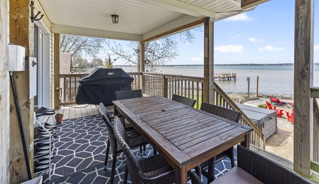 The Beach House w Hot Tub & Private Beach!